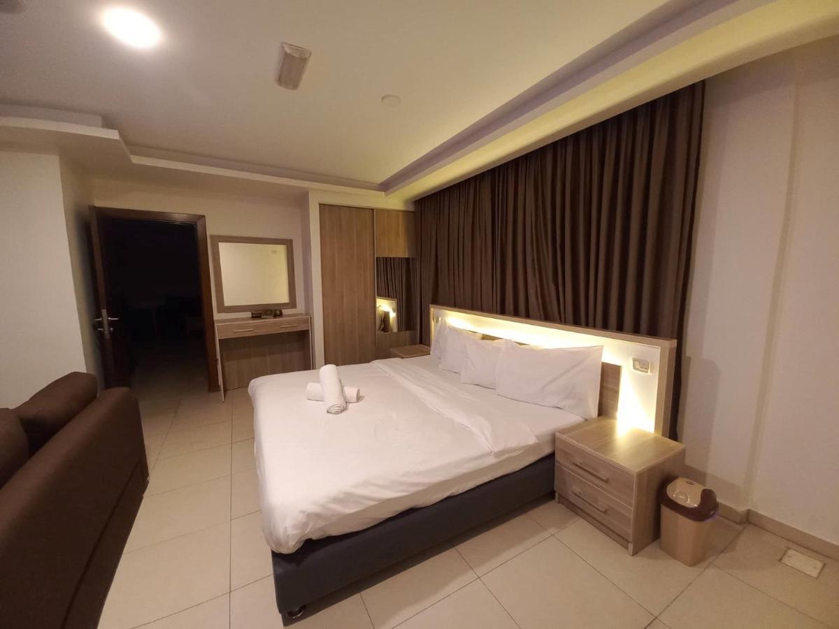Lujain Hotel فندق النور واللجين Amán Exterior foto