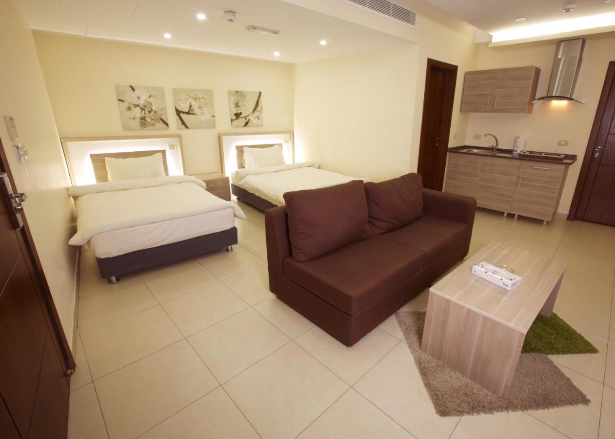 Lujain Hotel فندق النور واللجين Amán Exterior foto
