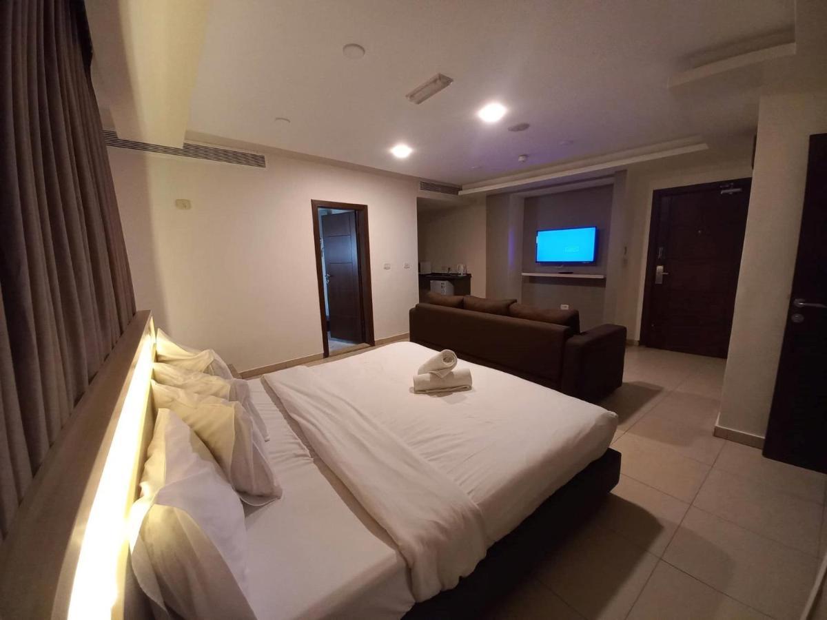 Lujain Hotel فندق النور واللجين Amán Exterior foto