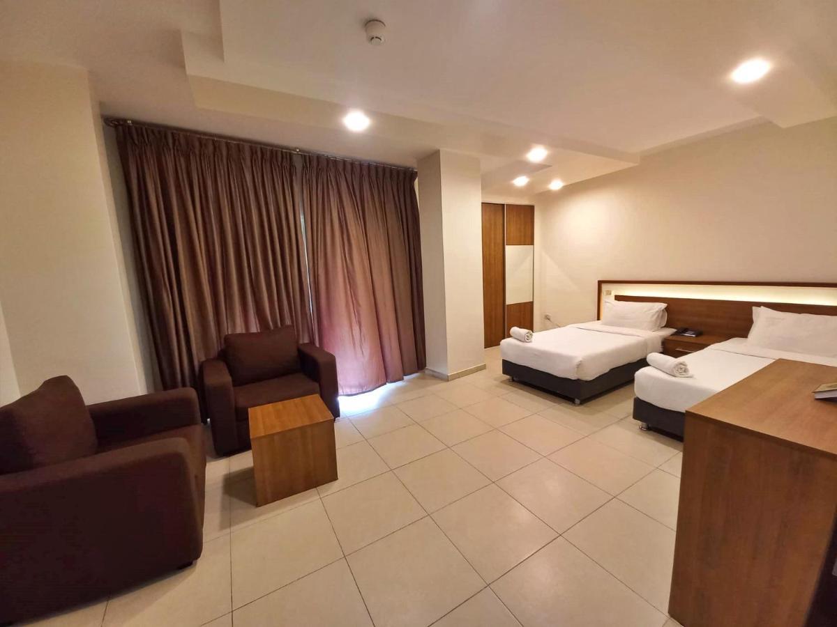 Lujain Hotel فندق النور واللجين Amán Exterior foto